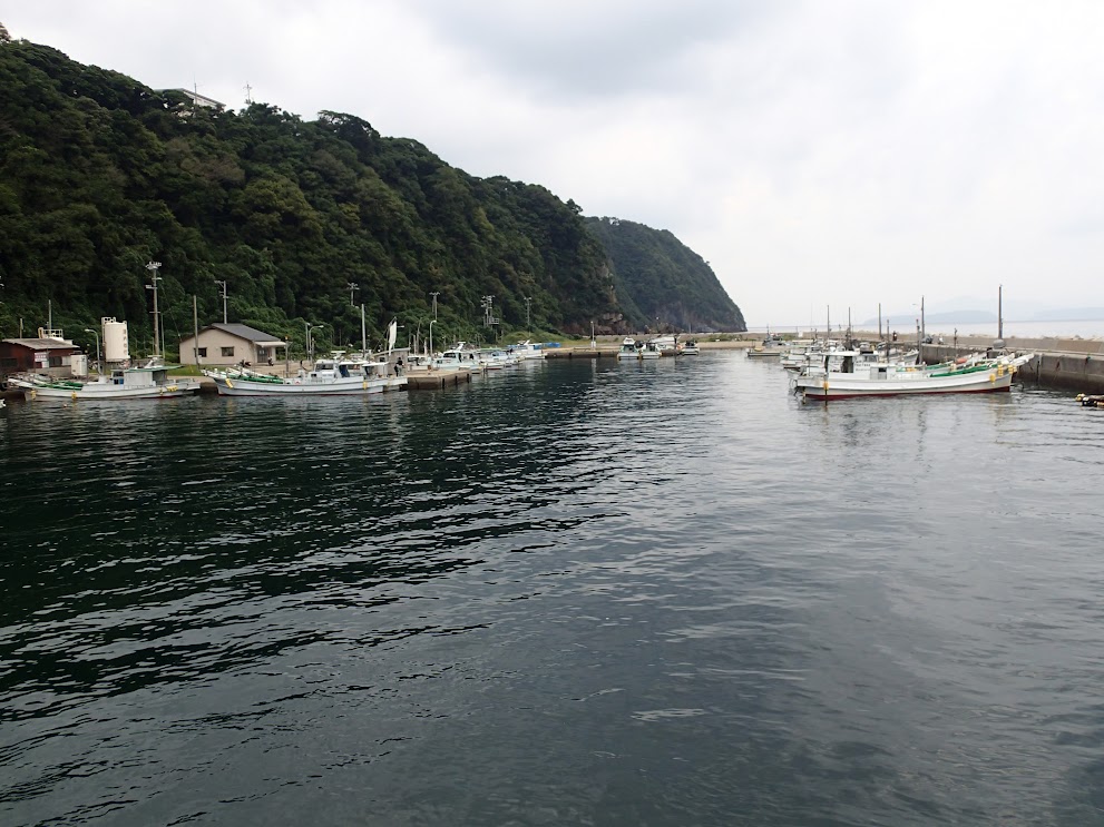 相島港
