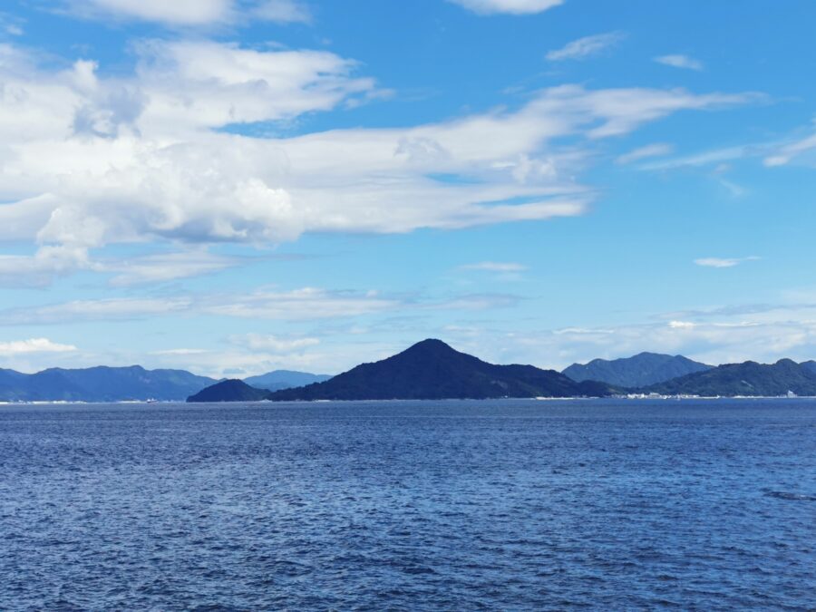 似島