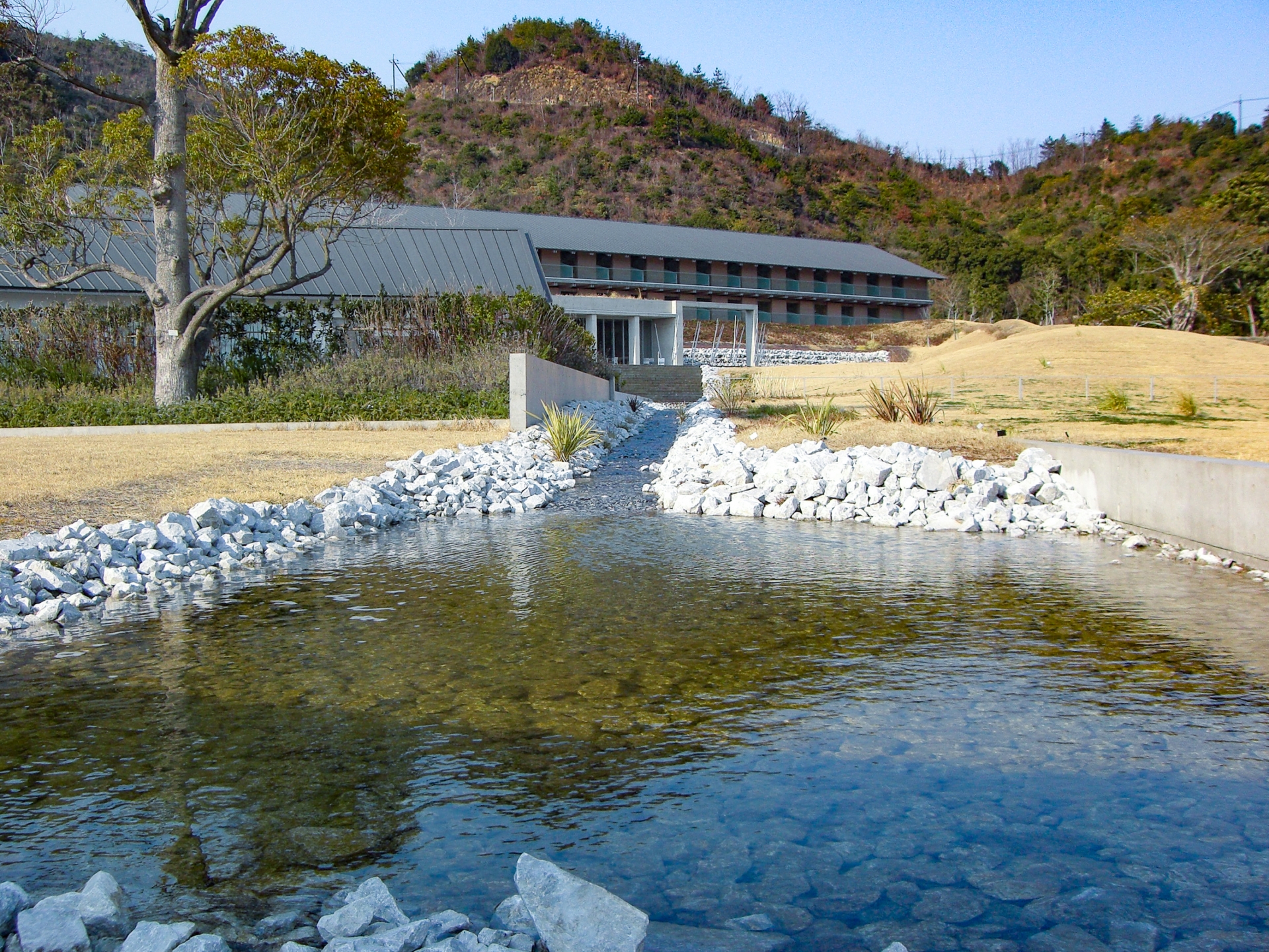 直島