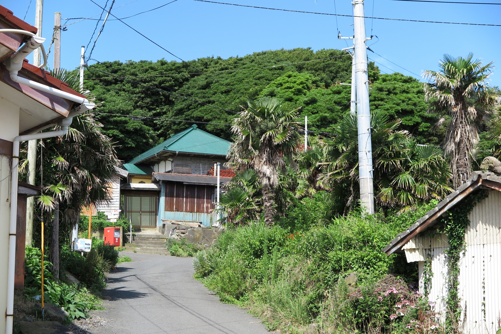 田代島の町並み