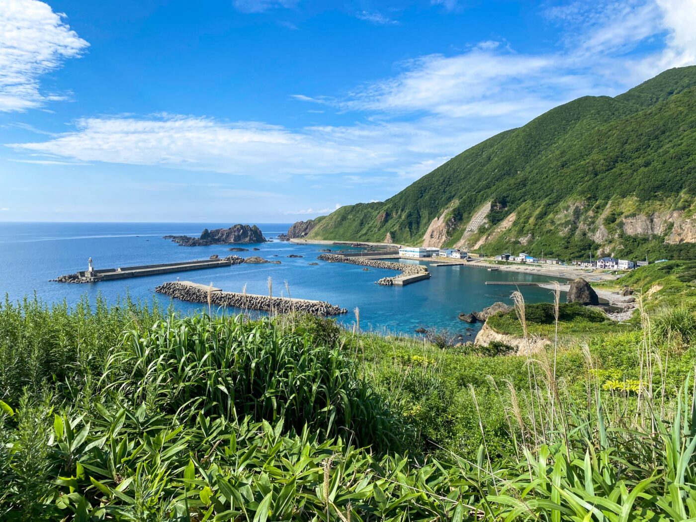 奥尻島の果てにある神威脇漁港