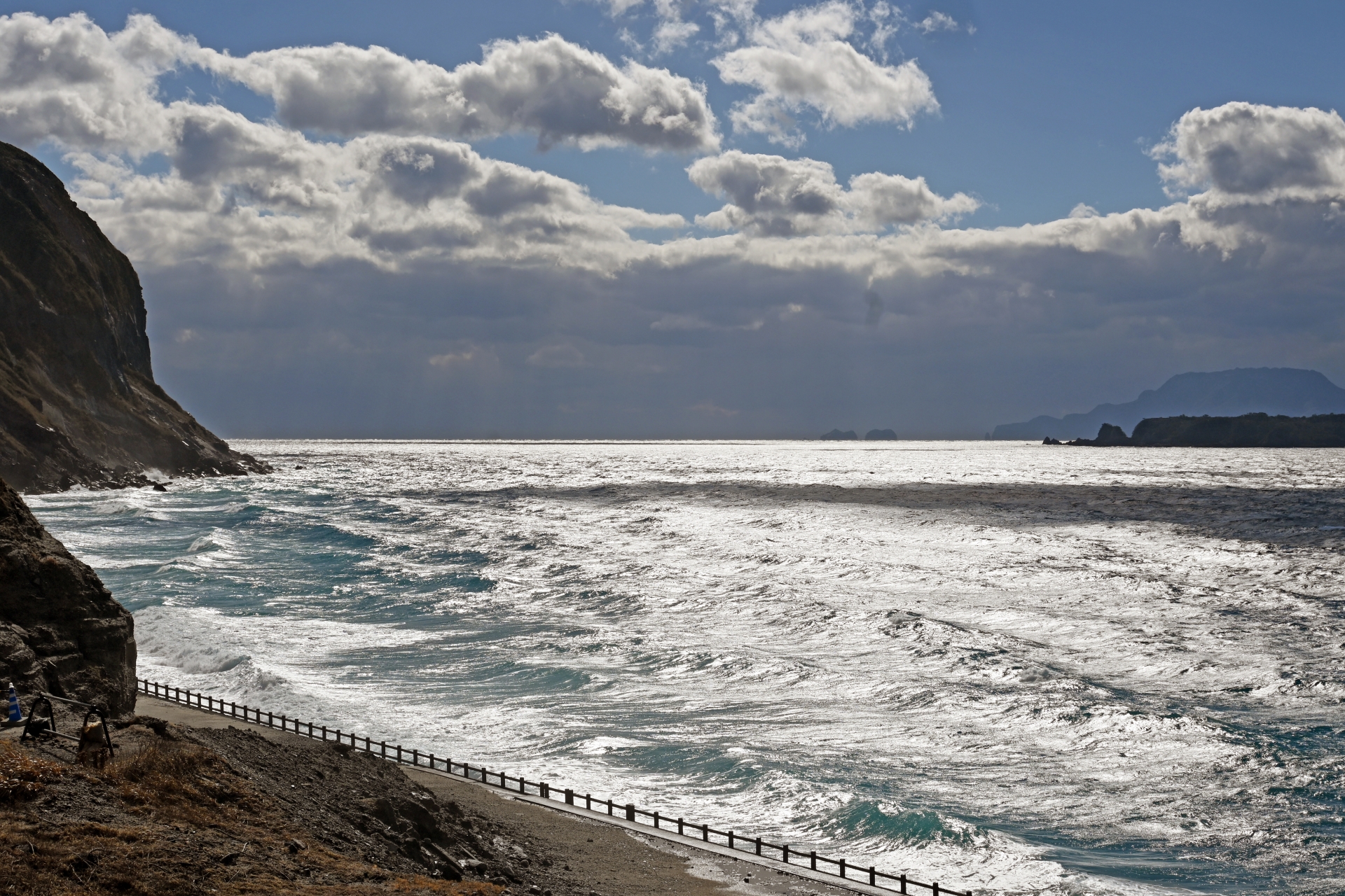 間々下海岸
