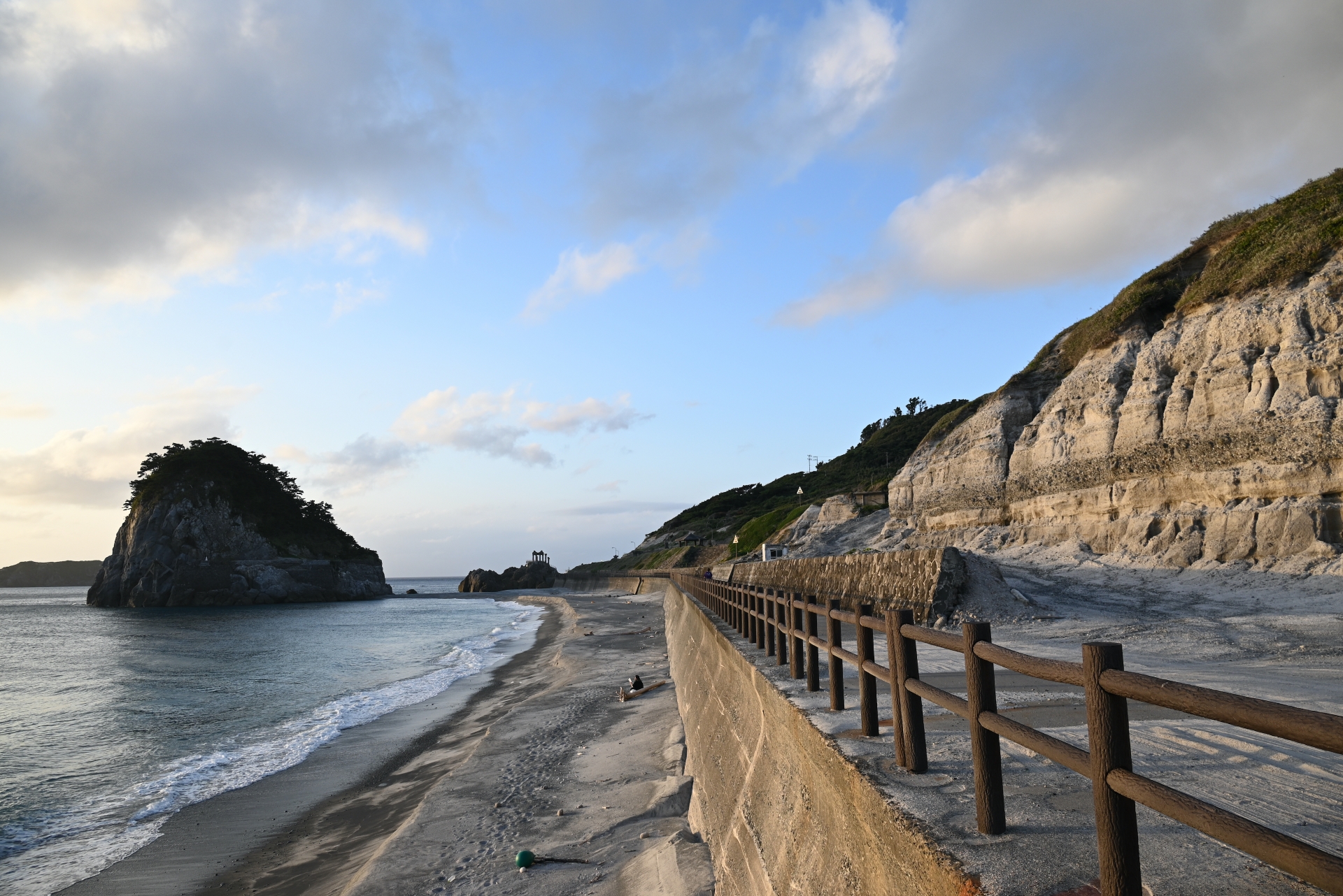 間々下海岸