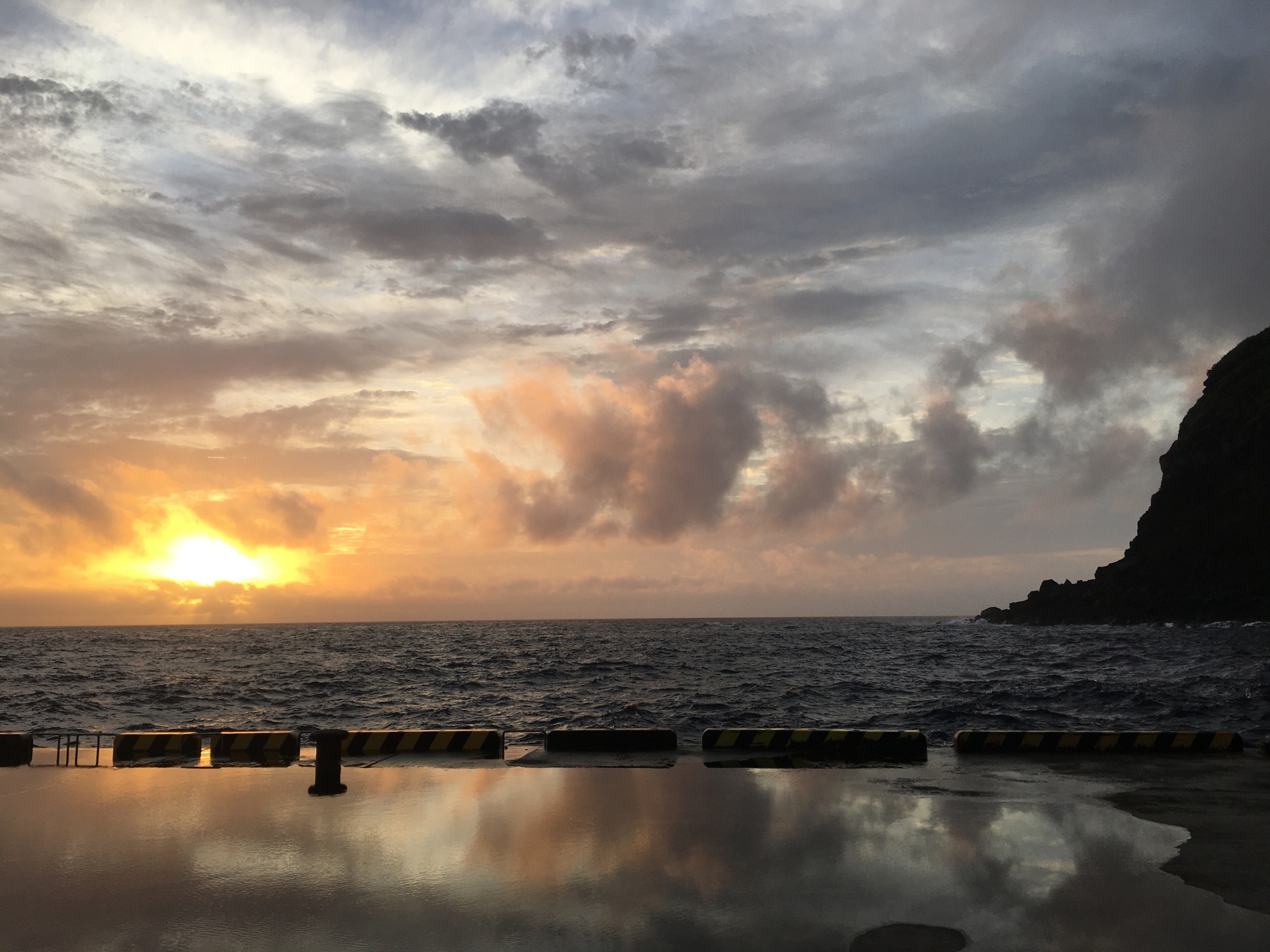 三宝港　夕暮れ時